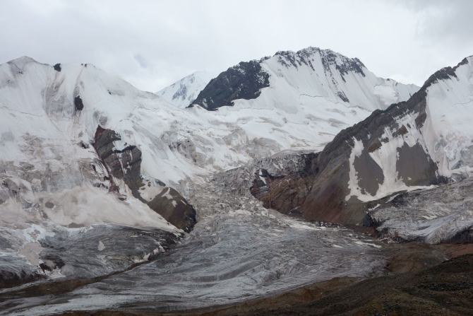 Сказ о том, как мы открыли самый восточный шеститысячник Заалайского хребта :, Альпинизм, экспедиция маи "заалай-2013", курумды, заря востока, пик эйлера, перевал черная осыпь, перевал верхний нура, перевал предвершинный)