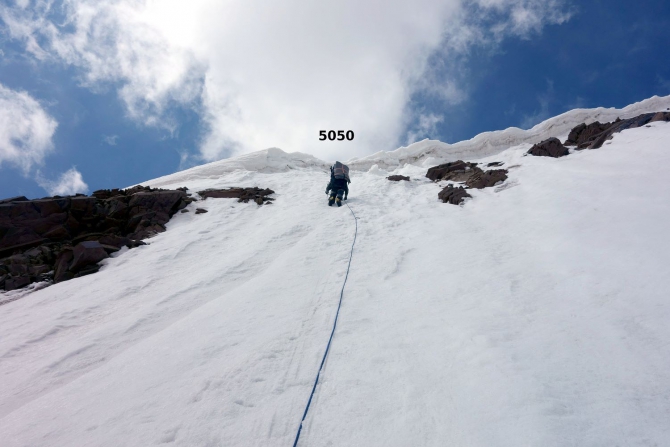 Сказ о том, как мы открыли самый восточный шеститысячник Заалайского хребта :, Альпинизм, экспедиция маи "заалай-2013", курумды, заря востока, пик эйлера, перевал черная осыпь, перевал верхний нура, перевал предвершинный)