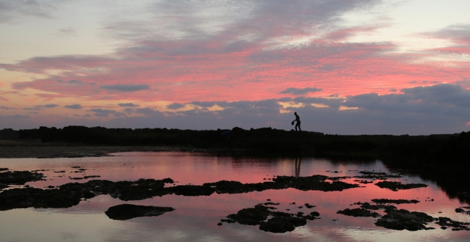 ЗаМарочка с штативом и дочкой..