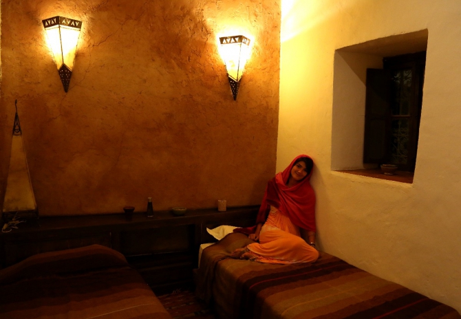 ЗаМарочка с штативом и дочкой..