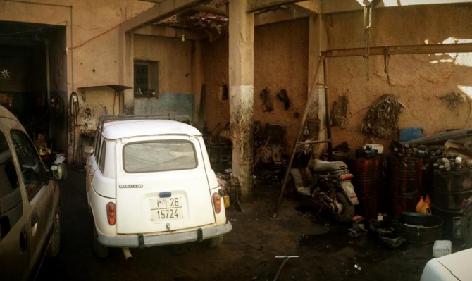 ЗаМарочка с штативом и дочкой..