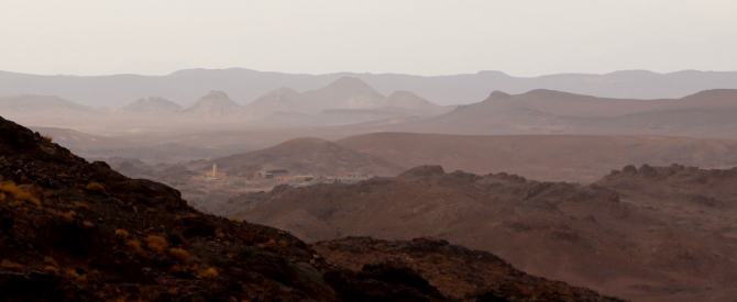 ЗаМарочка с штативом и дочкой..