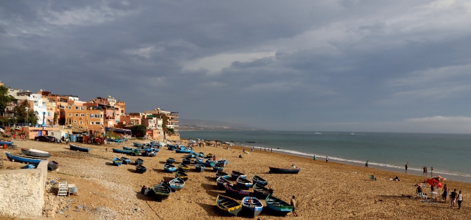 ЗаМарочка с штативом и дочкой..