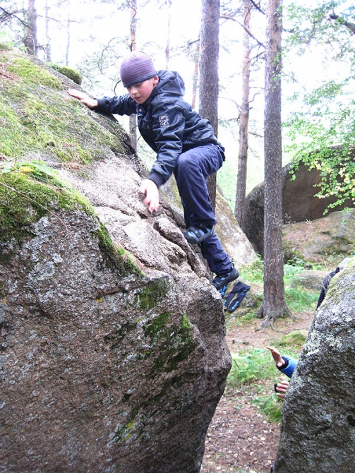 И снова столбы. Хитрушки, дети, уроды… и не только (Альпинизм, боулдеринг, фестиваль, скальный марафон, детское скалолазание, приз столбов, приз теплыха)