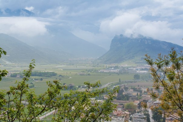 Один год из жизни СКА "Зеленоград" (Альпинизм, ска зеленоград, кавказ, фаны, арко, шамони, ляйляк, хан-тенгри, победа, крым, мак-кинли, индийские гималаи, камчатка, байкал, некрутые но классные)
