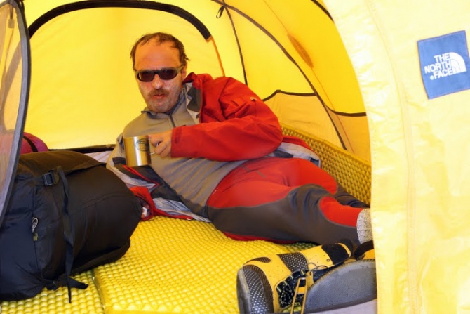 Один год из жизни СКА "Зеленоград" (Альпинизм, ска зеленоград, кавказ, фаны, арко, шамони, ляйляк, хан-тенгри, победа, крым, мак-кинли, индийские гималаи, камчатка, байкал, некрутые но классные)