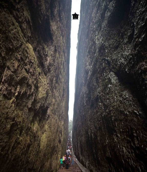 Джеб Корлисс — по линии летящего кинжала.. (BASE)