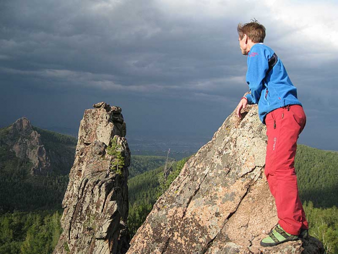 Столбы окинув мимолетным взглядом… (Альпинизм, красноярск, грифы, первый столб, столбизм)