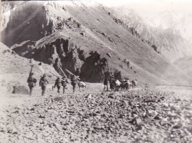 Ледник Федченко на лыжах впервые. Дневник 1970 года. (Путешествия, лыжи, турклуб янтарь)