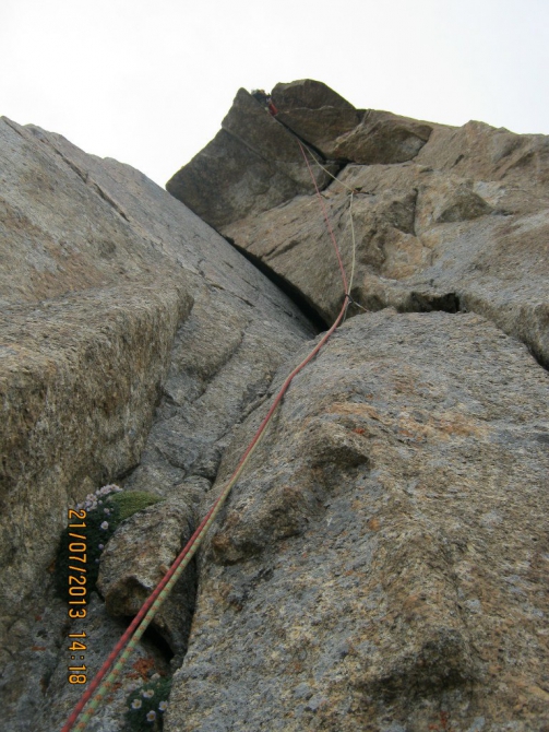 Каравшин.Лазать по скалам - это кайф, но иногда нужно и потерпеть. (Альпинизм, карашин, свободное лазание, бобров)