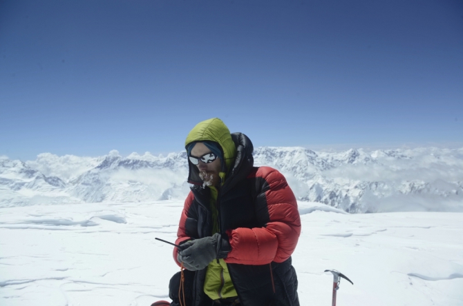 Лето, покрытое снегом. Проект «restlessfrog», часть -1, подготовка. (Альпинизм, juice-team, ленина, хан-тенгри, е.корженевской, победы, коммунизма, памир, тянь-шань)