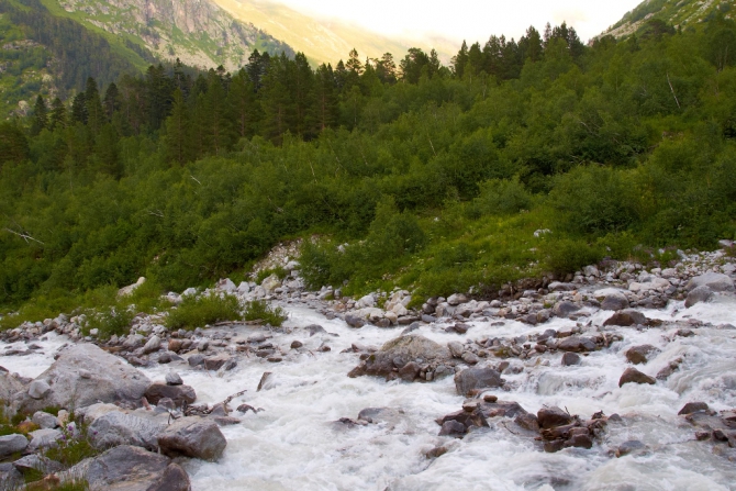 Фотоотчёт о походе по Кавказу, с восхождением на Эльбрус (Альпинизм, горный поход, июль 2013)