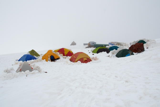 Фотоотчёт о походе по Кавказу, с восхождением на Эльбрус (Альпинизм, горный поход, июль 2013)