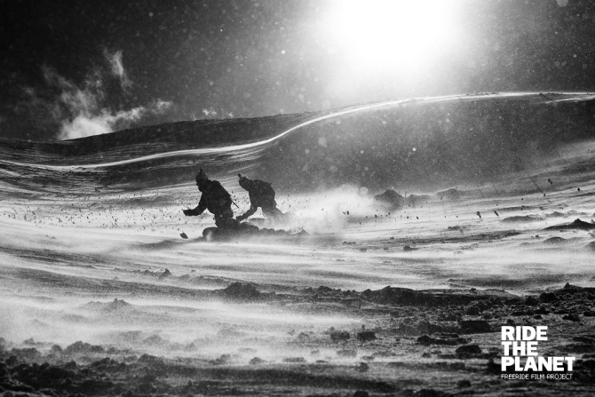 Выставочный проект "RideThePlanet - 2013" открывается 4 декабря (Бэккантри/Фрирайд, каякинг, сванетия, грузия, фото, видео, путешествия, кавказ, фрирайд, горные лыжи, уганда, белый нил, хибины, приэльбрусье, чегет, сноуборд)