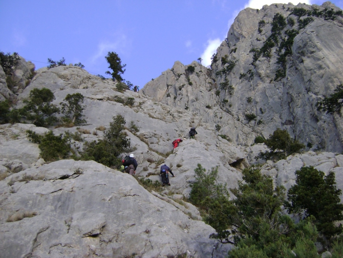На Крымских скалах появилась еще одна единичка – "АССА" (Альпинизм, альпинизм в крыму, маршрут асса, мердвен-каясы, новый маршрут, описание маршрута, первопроход)