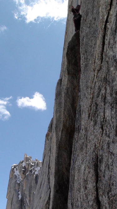 Хрустальный пик-2013. Ули-Бьяхо (Альпинизм, risk.ru, фар, события, риск.ру, описания, веретенин, bask company, башкирцев, мы в обществе, outdoor-проект, болид)