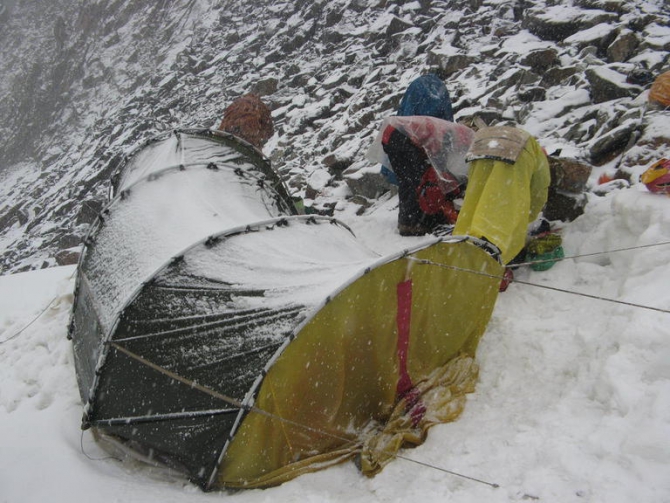 СТО И ОДНА ВЕРЕВКА. Горный поход 6 к. с. по Терскею 6-31 августа 2013 г. (Горный туризм, турклуб нгу, терскей, каракол, киргизия, новосибирск, горный туризм)