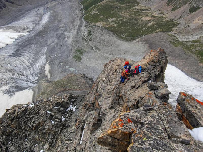 СТО И ОДНА ВЕРЕВКА. Горный поход 6 к. с. по Терскею 6-31 августа 2013 г. (Горный туризм, турклуб нгу, терскей, каракол, киргизия, новосибирск, горный туризм)