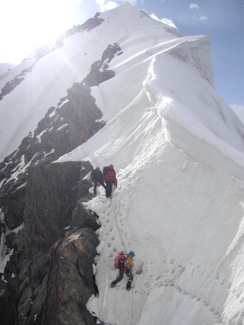 СТО И ОДНА ВЕРЕВКА. Горный поход 6 к. с. по Терскею 6-31 августа 2013 г. (Горный туризм, турклуб нгу, терскей, каракол, киргизия, новосибирск, горный туризм)