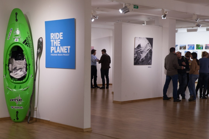 Состоялось открытие Выставочного проекта «RideThePlanet-2013» (сноуборд, фото, хибины, горные лыжи, видео, путешествия, каякинг, приэльбрусье, фрирайд, чегет, кавказ, сванетия, грузия, уганда, белый нил)