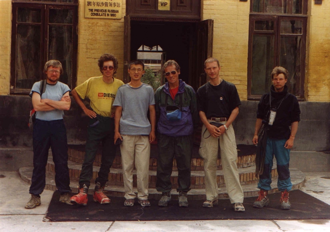 Фильм "Второй кашгарский поход" восстановлен в сети. (Альпинизм, рыкалов, кашгарские горы, китайский памир, аклангам, лебедев, турклуб маи)