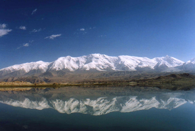 Фильм "Второй кашгарский поход" восстановлен в сети. (Альпинизм, рыкалов, кашгарские горы, китайский памир, аклангам, лебедев, турклуб маи)