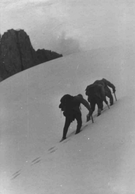 “Непредвиденные потери в горах”. 22-й год. (Альпинизм, ветераны, нс)