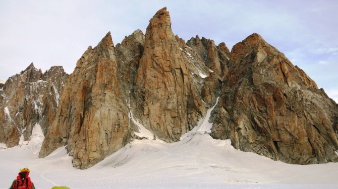 Rock Women on Top - Гранд Капуцин (Альпинизм, svetlana smaykina, маршрут бонатти, bonatti route, elixier d’astaroth, комбинация, positive climbing, olga gorodetskaya, natalya prilepskaya, светлана смайкина, ольга городецкая, valle d'aosta, наталья прилепская, grand capucin, валле д'аоста, alps, женский альпинизм, альпы)