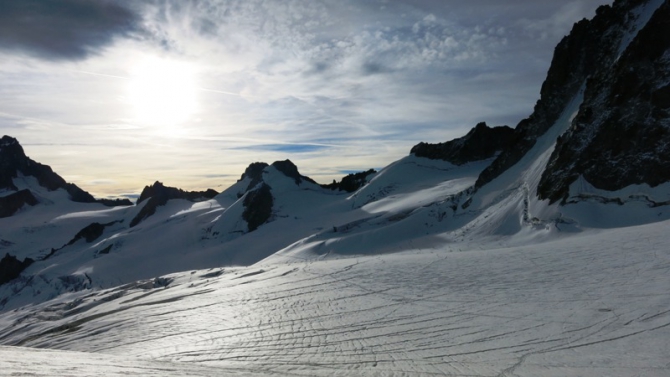 Rock Women on Top - Гранд Капуцин (Альпинизм, svetlana smaykina, маршрут бонатти, bonatti route, elixier d’astaroth, комбинация, positive climbing, olga gorodetskaya, natalya prilepskaya, светлана смайкина, ольга городецкая, valle d'aosta, наталья прилепская, grand capucin, валле д'аоста, alps, женский альпинизм, альпы)