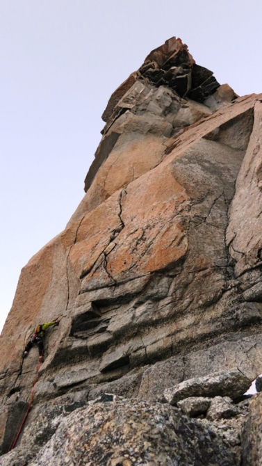 Rock Women on Top - Гранд Капуцин (Альпинизм, svetlana smaykina, маршрут бонатти, bonatti route, elixier d’astaroth, комбинация, positive climbing, olga gorodetskaya, natalya prilepskaya, светлана смайкина, ольга городецкая, valle d'aosta, наталья прилепская, grand capucin, валле д'аоста, alps, женский альпинизм, альпы)