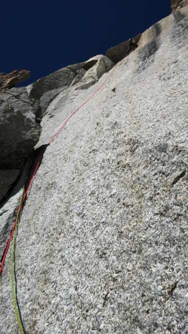 Rock Women on Top - Гранд Капуцин (Альпинизм, svetlana smaykina, маршрут бонатти, bonatti route, elixier d’astaroth, комбинация, positive climbing, olga gorodetskaya, natalya prilepskaya, светлана смайкина, ольга городецкая, valle d'aosta, наталья прилепская, grand capucin, валле д'аоста, alps, женский альпинизм, альпы)