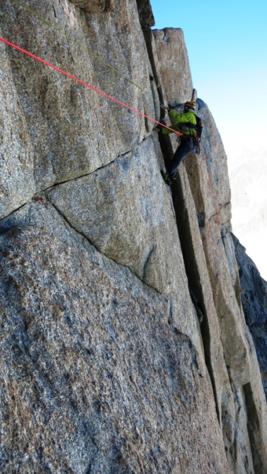 Rock Women on Top - Гранд Капуцин (Альпинизм, svetlana smaykina, маршрут бонатти, bonatti route, elixier d’astaroth, комбинация, positive climbing, olga gorodetskaya, natalya prilepskaya, светлана смайкина, ольга городецкая, valle d'aosta, наталья прилепская, grand capucin, валле д'аоста, alps, женский альпинизм, альпы)