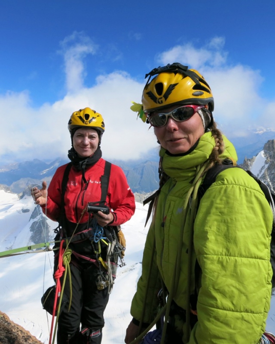 Rock Women on Top - Гранд Капуцин (Альпинизм, svetlana smaykina, маршрут бонатти, bonatti route, elixier d’astaroth, комбинация, positive climbing, olga gorodetskaya, natalya prilepskaya, светлана смайкина, ольга городецкая, valle d'aosta, наталья прилепская, grand capucin, валле д'аоста, alps, женский альпинизм, альпы)