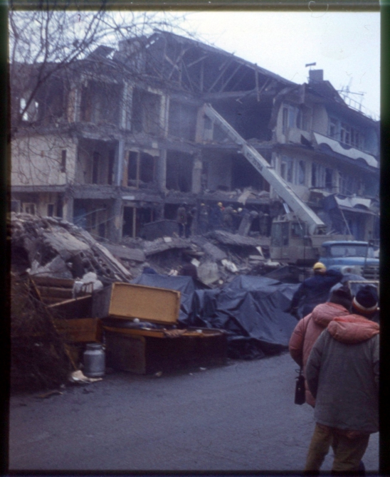 Армения, г. Ленинакан (теперь Гюмри) декабрь 1988 года (Альпинизм, спитак, землетрясение в армении)