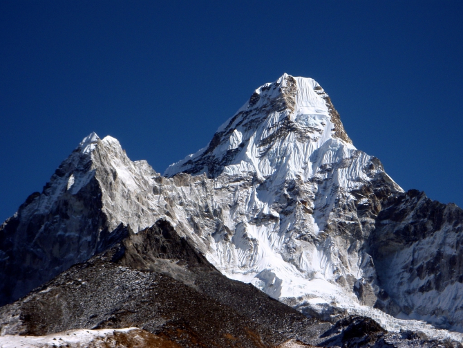 Маршруты на Ама Даблам (хинку гимал, гималаи, непал)