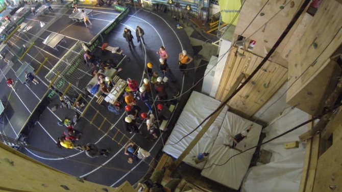 Весьма Осенний ДРАЙв. (Ледолазание/drytoolling, trialdrom, гильдия ледолазов хабаровска, хабаровская краевая федерация альпинизма, олег мицура, mammut, триалдром, двгупс, кирилл горохов, тигрис, владимир мулин, metolius, триал-спорт, climbing technology)