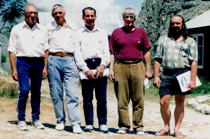 САРАТОВ (Альпинизм, "безенги", юрий саратов, звезды безенги)