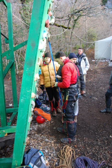 Рождественские каникулы в Горной школе. Итоги. (Альпинизм, альпинизм, скалолазание, ледолазание, драйтулинг, горная школа "категория трудности" им.ставницера, ситник михаил)