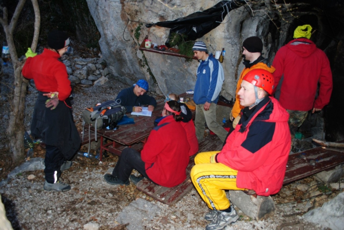 Рождественские каникулы в Горной школе. Итоги. (Альпинизм, альпинизм, скалолазание, ледолазание, драйтулинг, горная школа "категория трудности" им.ставницера, ситник михаил)