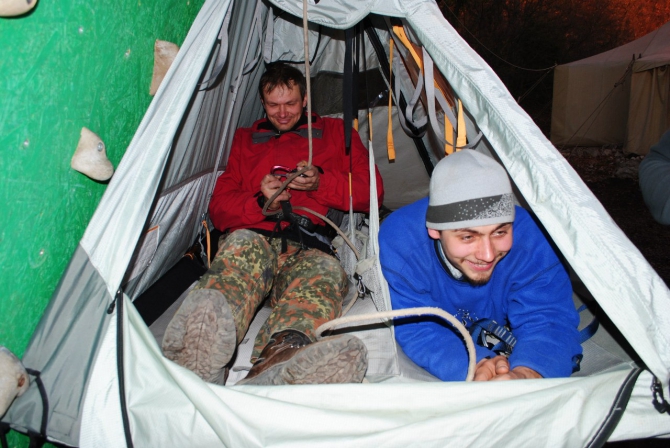 Рождественские каникулы в Горной школе. Итоги. (Альпинизм, альпинизм, скалолазание, ледолазание, драйтулинг, горная школа "категория трудности" им.ставницера, ситник михаил)