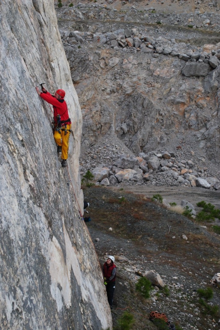 Рождественские каникулы в Горной школе. Итоги. (Альпинизм, альпинизм, скалолазание, ледолазание, драйтулинг, горная школа "категория трудности" им.ставницера, ситник михаил)