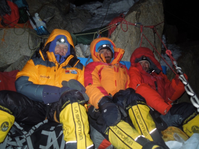 Оконченный траверс (Альпинизм, кузенков, кондрашкин, коваль, питер, тотмянин, безенгийская стена, безенги, зима)