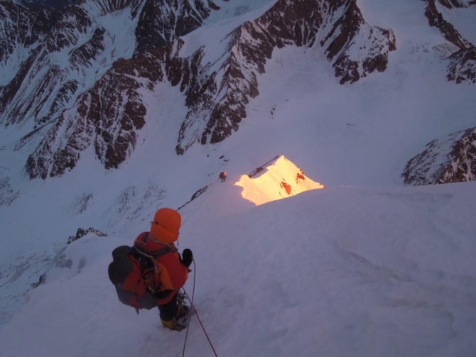 Оконченный траверс (Альпинизм, кузенков, кондрашкин, коваль, питер, тотмянин, безенгийская стена, безенги, зима)