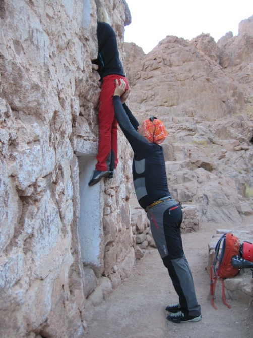 Восхождение на египитскую Сафсафу по «мягким камням» (Альпинизм, сафсафа, египет)