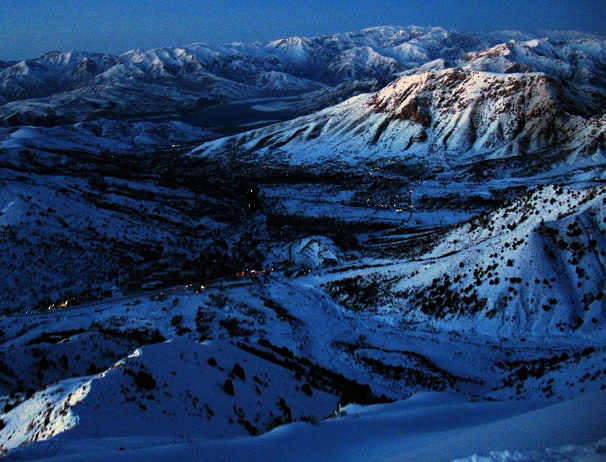 Захотелось поделиться настроением, или на Западном гребне - без перемен. (Альпинизм, ас "йулбарс", чимган зимой)