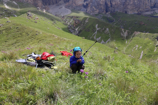 "Безенги" - детям! (Альпинизм, горы, детская игровая площадка, безенги - детям, родителям, дети и горы)