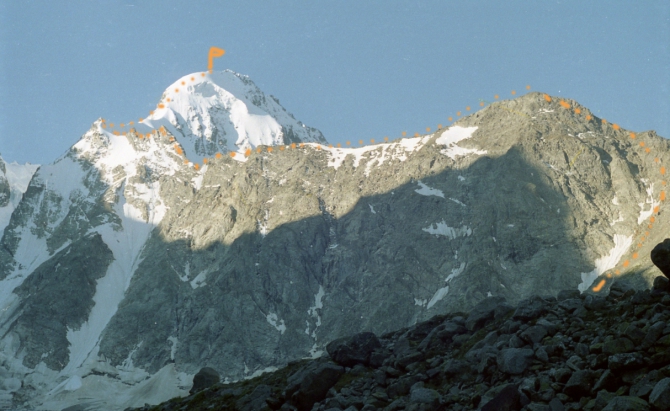 Ущелья Адырсу и Адылсу.Фото маршрутов в дополнение к описаниям (Альпинизм, уллу-тау, альпинистские маршруты)