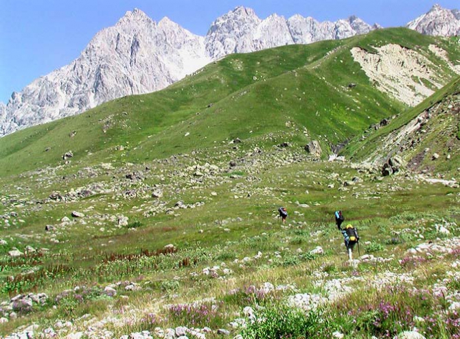 Суганбаши по правой части Восточной стены... Фотоотчет (Альпинизм, северная осетия, дигория, 6а)