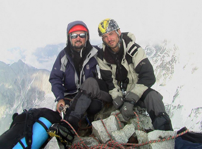 Суганбаши по правой части Восточной стены... Фотоотчет (Альпинизм, северная осетия, дигория, 6а)