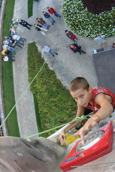 Второй этап открытого молодежного Кубка Москвы по скалолазанию на приз компании Walltopia. Итоги! (Скалолазание, соревнования, скорость, москва)